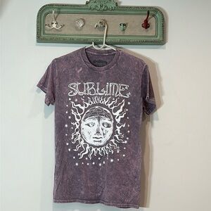 Sublime graphic tee crewneck In Lavender short sleeve T-shirt nwot small